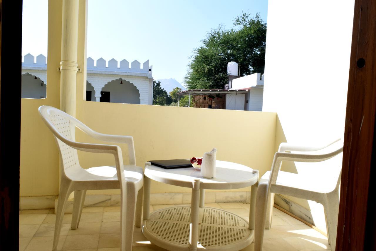 Hotel Kamal Villas Пушкар Экстерьер фото